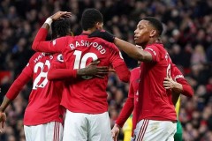 穆里尼奥重返足球场：激情岁月，球迷泪光见证传奇情怀