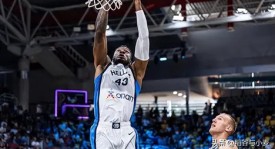 勇士交易库里的接班人，雄鹿公牛争抢，火箭紧随局势悬念