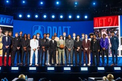 纳什回归太阳队担任高级顾问，篮球传奇助力球队发展