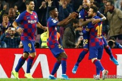 安东尼足球生涯：曼联低谷期的父爱陪伴与胜利喜悦